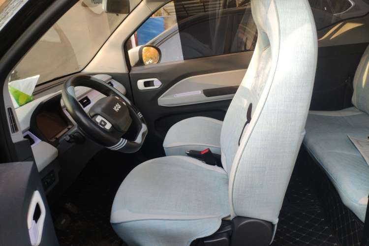 Used Chery QQ Ice Cream 2022 170km Sundae Phosphate Lithium-Ion Left Front Seat