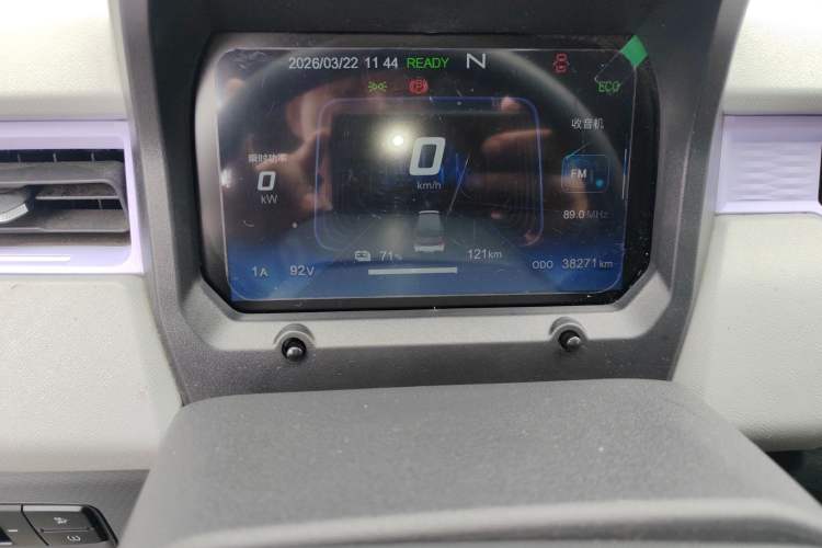 Used Chery QQ Ice Cream 2022 170km Sundae Phosphate Lithium-Ion Odometer Close Up