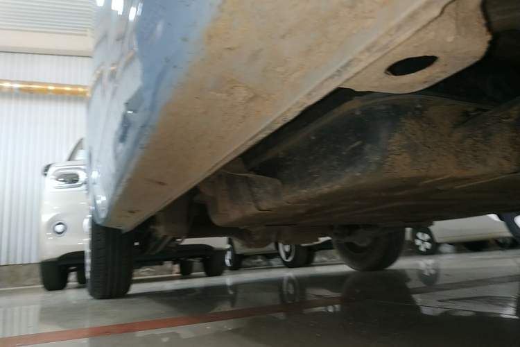 Used Chery QQ Ice Cream 2022 120km Milkshake Phosphate Lithium-Iron Right Side Sill