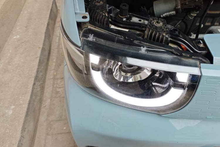 Used Chery QQ Ice Cream 2022 120km Conical Shape Lithium Iron Phosphate Right Front Headlight