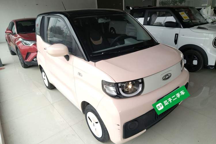 Used Chery QQ Ice Cream 2022 120km Conical Shape Lithium Iron Phosphate Exterior 1