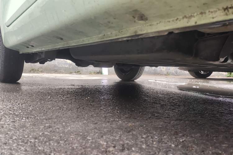 Used Chery QQ Ice Cream 2022 120km Conical Shape Lithium Iron Phosphate Chassis Front Right