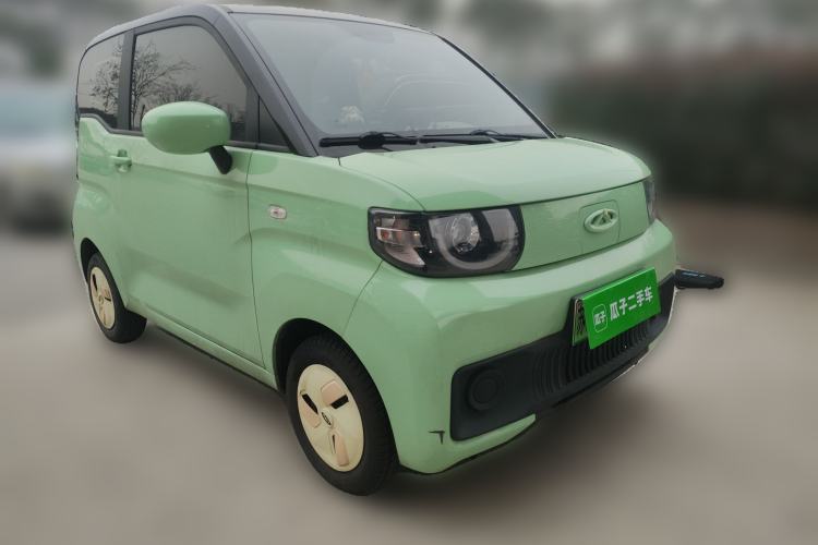 Used Chery QQ Ice Cream 2022 170km Sundae Phosphate Lithium-Ion Front Right 45 Deg