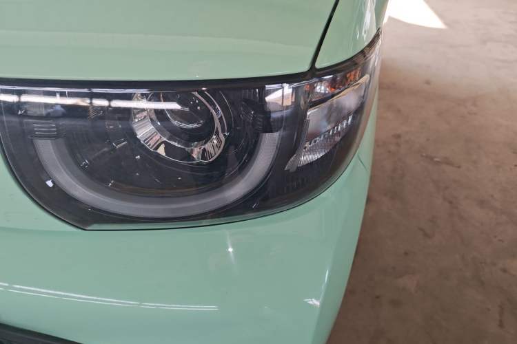 Used Chery QQ Ice Cream 2022 170km Sundae Phosphate Lithium-Ion Left Front Headlight