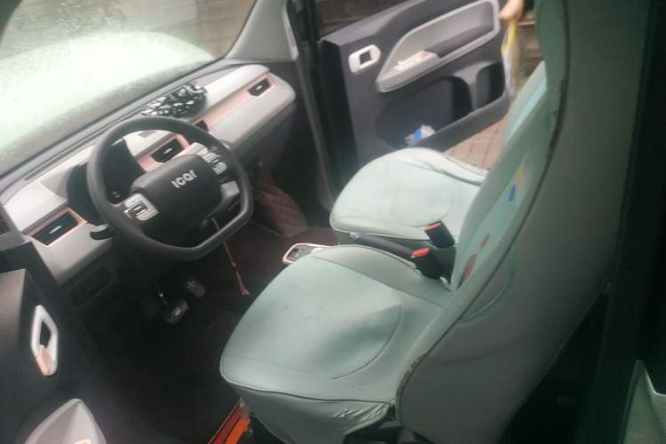 Used Chery QQ Ice Cream 2022 170km Sundae Phosphate Lithium-Ion Left Front Seat