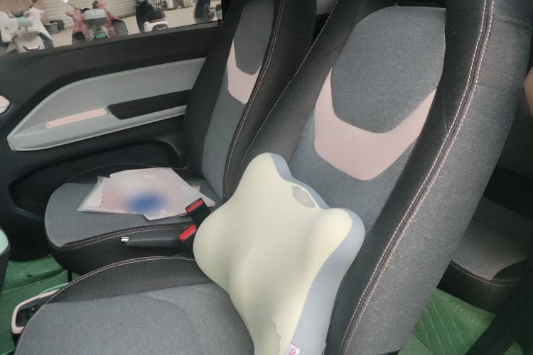 Used Chery QQ Ice Cream 2022 170km Sundae Phosphate Lithium-Ion Left Front Seat