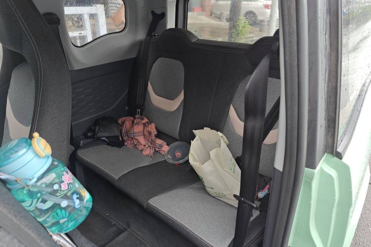 Used Chery QQ Ice Cream 2022 Pudding Model Left Rear Seat