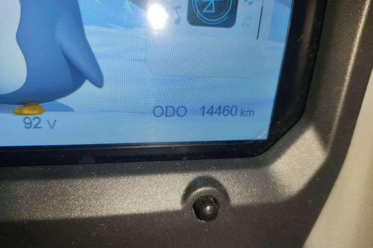 Used Chery QQ Ice Cream 2022 170km Sundae Phosphate Lithium-Ion Odometer Close Up