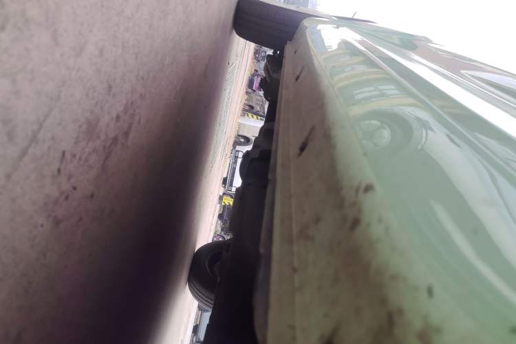 Used Chery QQ Ice Cream 2022 170km Sundae Phosphate Lithium-Ion Right Side Sill