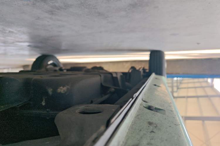 Used Chery QQ Ice Cream 2022 170km Sundae Phosphate Lithium-Ion Right Side Sill