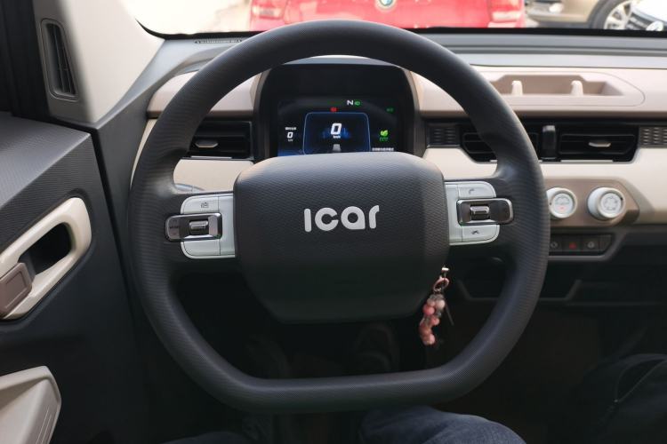 Used Chery QQ Ice Cream 2022 120km Conical Shape Lithium Iron Phosphate Steering Wheel