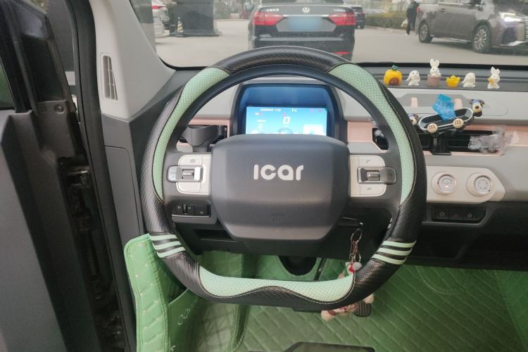 Used Chery QQ Ice Cream 2022 170km Sundae Phosphate Lithium-Ion Steering Wheel