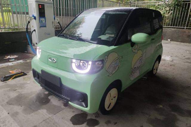 Used Chery QQ Ice Cream 2022 170km Sundae Phosphate Lithium-Ion