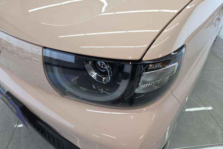 Used Chery QQ Ice Cream 2022 120km Conical Shape Lithium Iron Phosphate Left Front Headlight