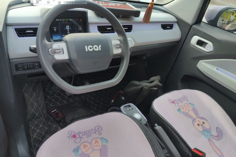 Used Chery QQ Ice Cream 2022 170km Sundae Phosphate Lithium-Ion Center Console