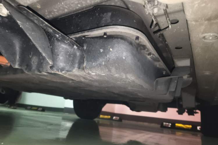 Used Chery QQ Ice Cream 2022 120km Conical Shape Lithium Iron Phosphate Chassis Front Left