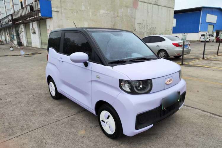 Used Chery QQ Ice Cream 2022 170km Sundae Phosphate Lithium-Ion Exterior 2