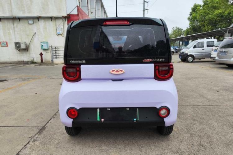 Used Chery QQ Ice Cream 2022 170km Sundae Phosphate Lithium-Ion Exterior 5