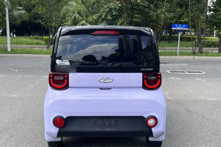 Used Chery QQ Ice Cream 2022 120km Conical Shape Lithium Iron Phosphate Exterior 5