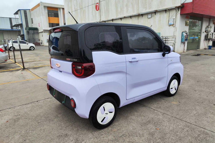 Used Chery QQ Ice Cream 2022 170km Sundae Phosphate Lithium-Ion Exterior 6