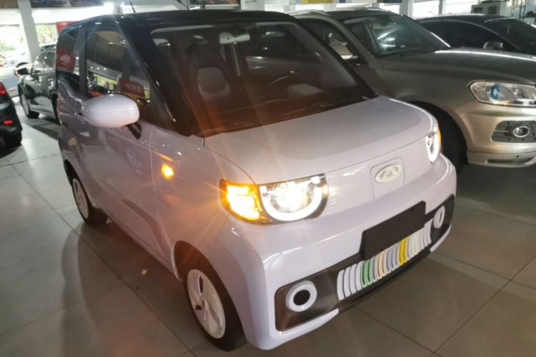 Used Chery QQ Ice Cream 2022 170km Sundae Phosphate Lithium-Ion Front Right 45 Deg