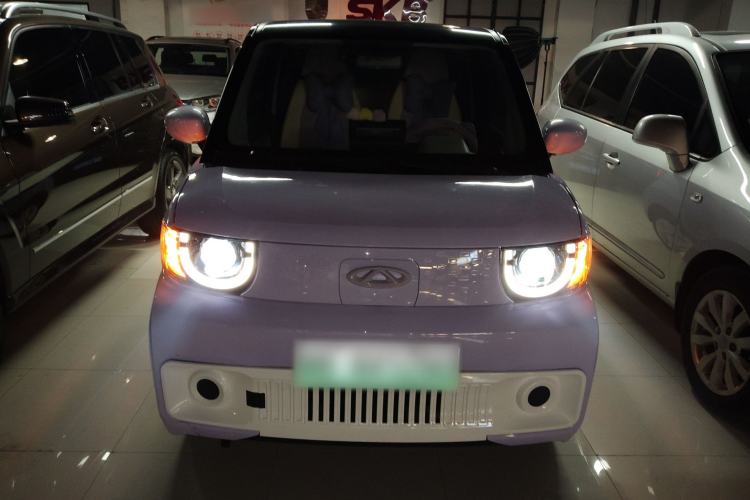 Used Chery QQ Ice Cream 2022 120km Conical Shape Lithium Iron Phosphate Front