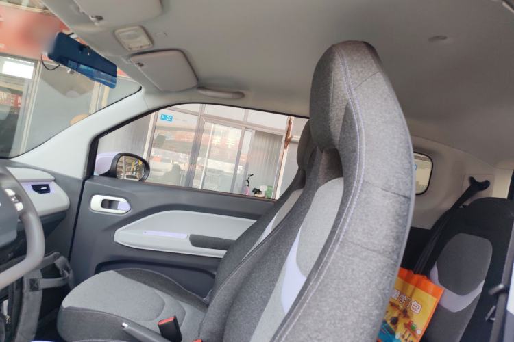 Used Chery QQ Ice Cream 2022 170km Sundae Phosphate Lithium-Ion Headliner