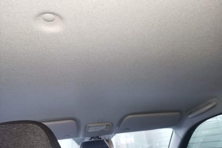 Used Chery QQ Ice Cream 2022 120km Conical Shape Lithium Iron Phosphate Headliner