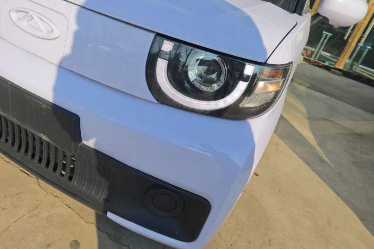 Used Chery QQ Ice Cream 2022 170km Sundae Phosphate Lithium-Ion Left Front Headlight