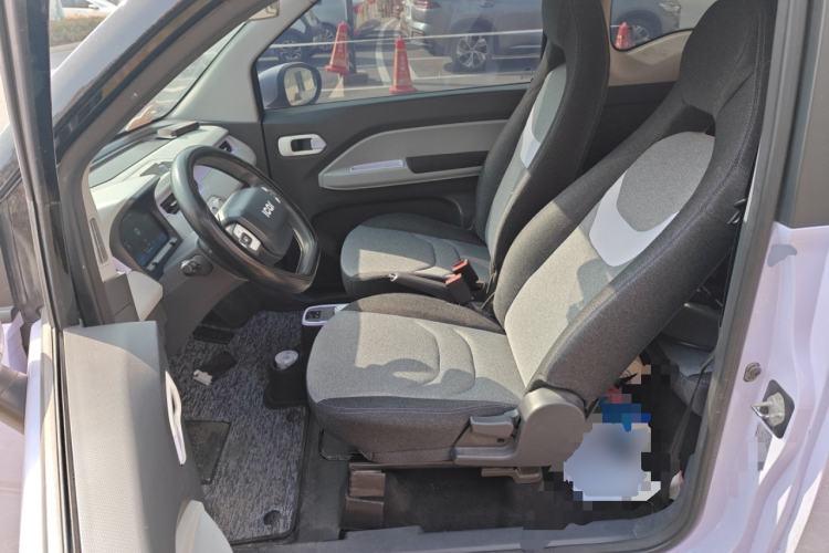 Used Chery QQ Ice Cream 2022 170km Sundae Phosphate Lithium-Ion Left Front Seat