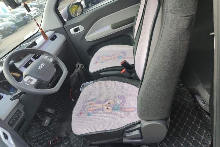 Used Chery QQ Ice Cream 2022 170km Sundae Phosphate Lithium-Ion Left Front Seat