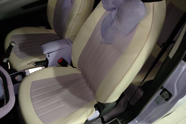 Used Chery QQ Ice Cream 2022 120km Conical Shape Lithium Iron Phosphate Left Front Seat