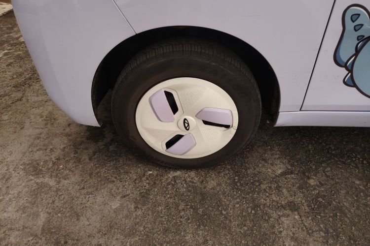 Used Chery QQ Ice Cream 2022 120km Conical Shape Lithium Iron Phosphate Left Front Wheel Hub