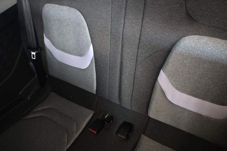 Used Chery QQ Ice Cream 2022 170km Sundae Phosphate Lithium-Ion Left Rear Seat