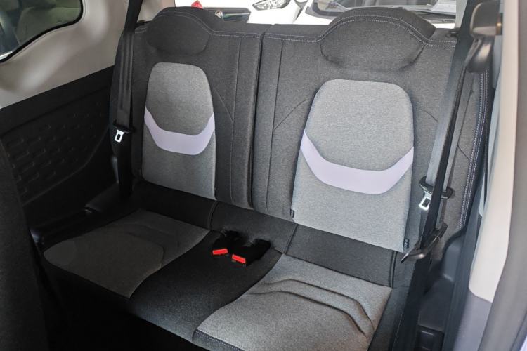 Used Chery QQ Ice Cream 2022 170km Sundae Ternary Lithium Left Rear Seat