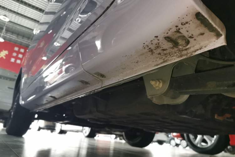 Used Chery QQ Ice Cream 2022 170km Sundae Phosphate Lithium-Ion Left Side Sill