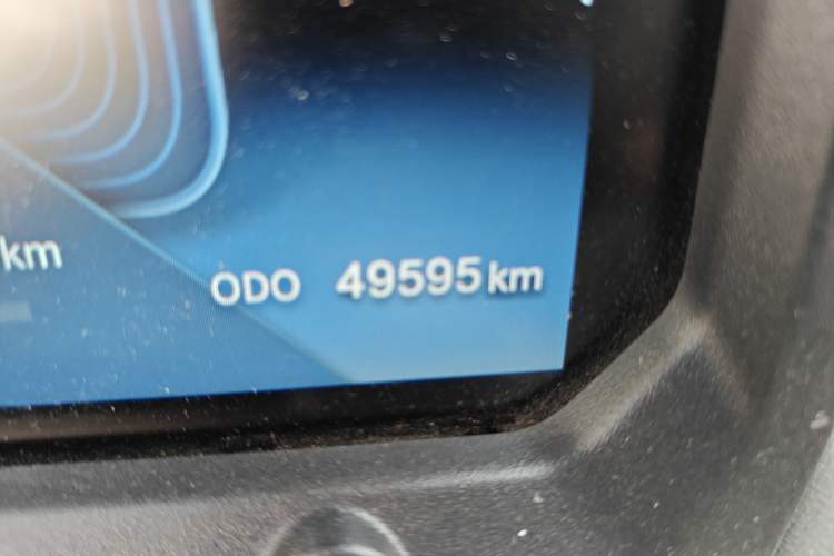 Used Chery QQ Ice Cream 2022 170km Sundae Phosphate Lithium-Ion Odometer Close Up