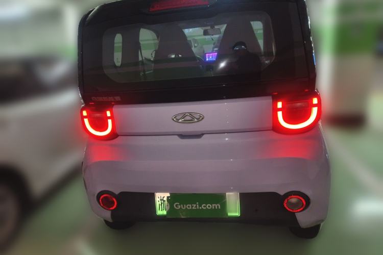 Used Chery QQ Ice Cream 2022 120km Conical Shape Lithium Iron Phosphate Rear
