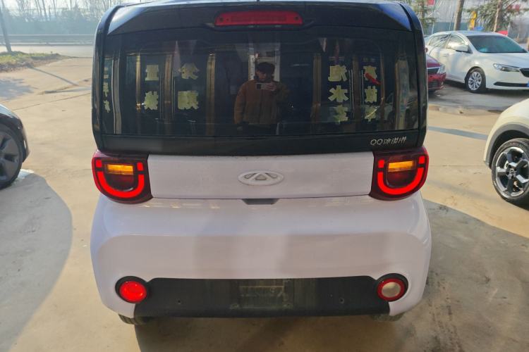 Used Chery QQ Ice Cream 2022 170km Sundae Phosphate Lithium-Ion Rear