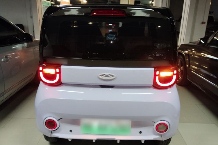 Used Chery QQ Ice Cream 2022 120km Conical Shape Lithium Iron Phosphate Rear
