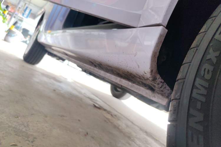Used Chery QQ Ice Cream 2022 170km Sundae Phosphate Lithium-Ion Right Side Sill