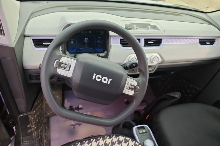 Used Chery QQ Ice Cream 2022 120km Conical Shape Lithium Iron Phosphate Steering Wheel