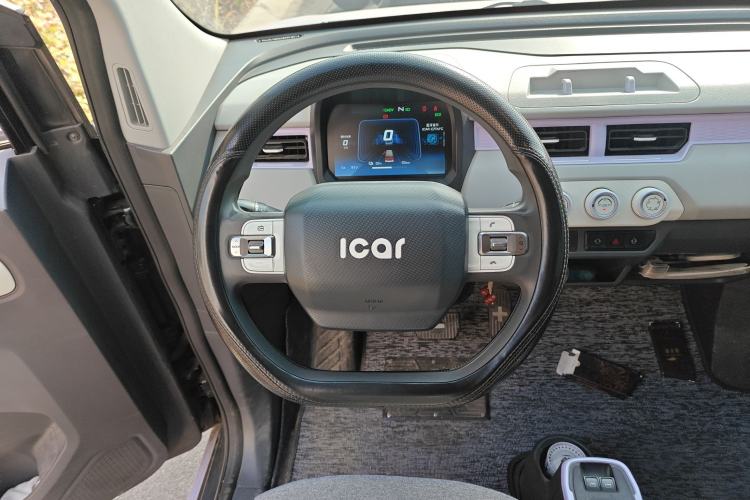 Used Chery QQ Ice Cream 2022 170km Sundae Phosphate Lithium-Ion Steering Wheel