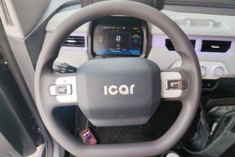 Used Chery QQ Ice Cream 2022 170km Sundae Phosphate Lithium-Ion Steering Wheel