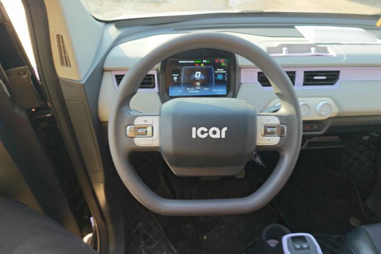 Used Chery QQ Ice Cream 2022 170km Sundae Phosphate Lithium-Ion Steering Wheel