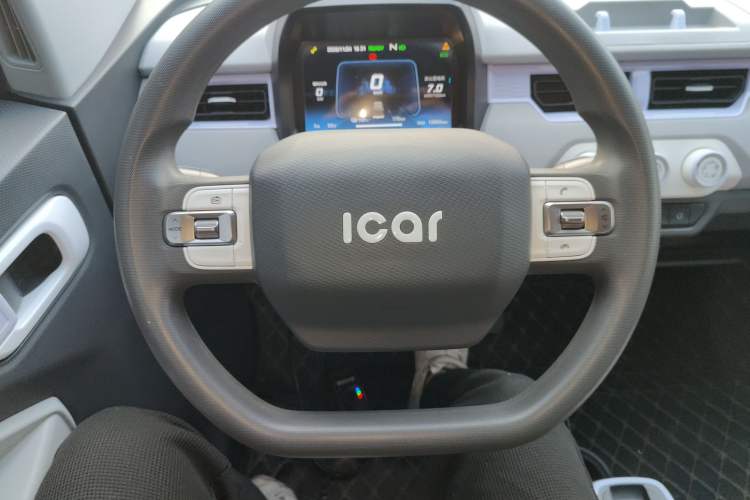Used Chery QQ Ice Cream 2022 170km Sundae Phosphate Lithium-Ion Steering Wheel