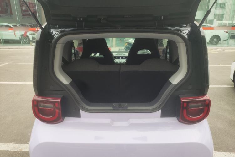 Used Chery QQ Ice Cream 2022 170km Sundae Ternary Lithium Trunk