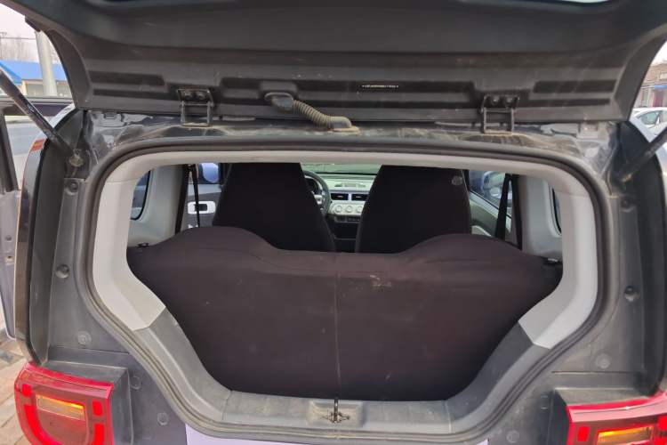Used Chery QQ Ice Cream 2022 120km Conical Shape Lithium Iron Phosphate Trunk