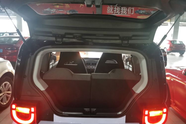 Used Chery QQ Ice Cream 2022 170km Sundae Phosphate Lithium-Ion Trunk