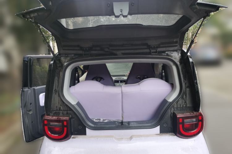 Used Chery QQ Ice Cream 2022 170km Sundae Phosphate Lithium-Ion Trunk
